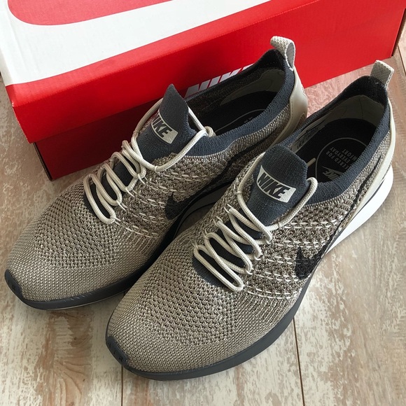 NWT Nike Air Zoom Mariah Flyknit! - Picture 7 of 8